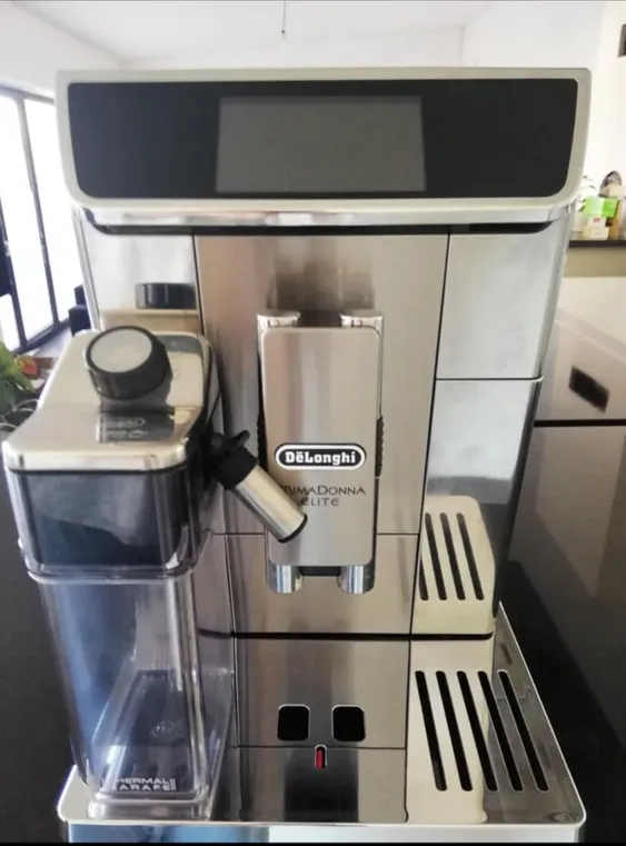 Automatický kávovar De´Longhi - Prima dona Elite