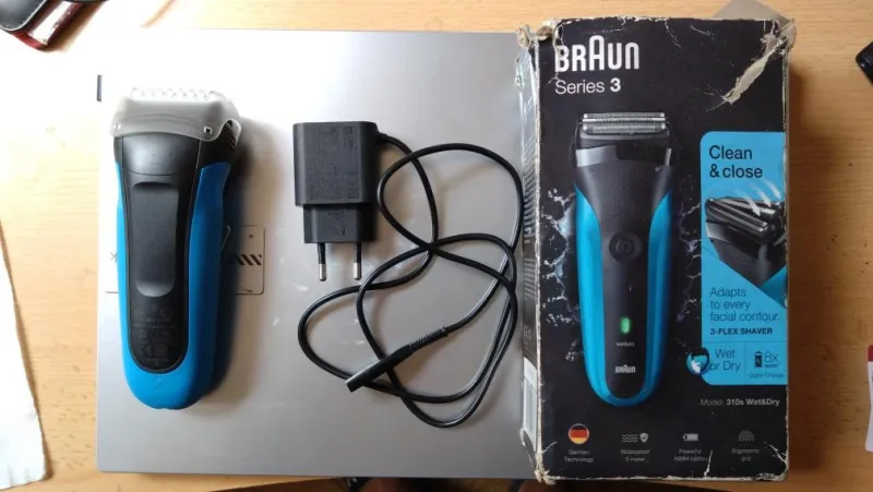 Holící strojek BRAUN series 3