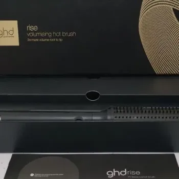 ghd Rise™ Hot Brush – téměř nový, využito pouze 2× – 2 500 K